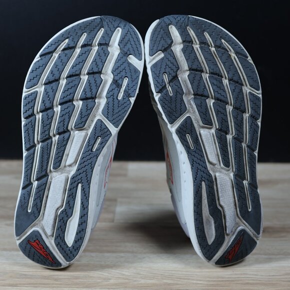 Altra Torin 7 Shoes Mens Size 11 Gray Red Running Athletic Sneakers AL0A82C4264 - Picture 9 of 11